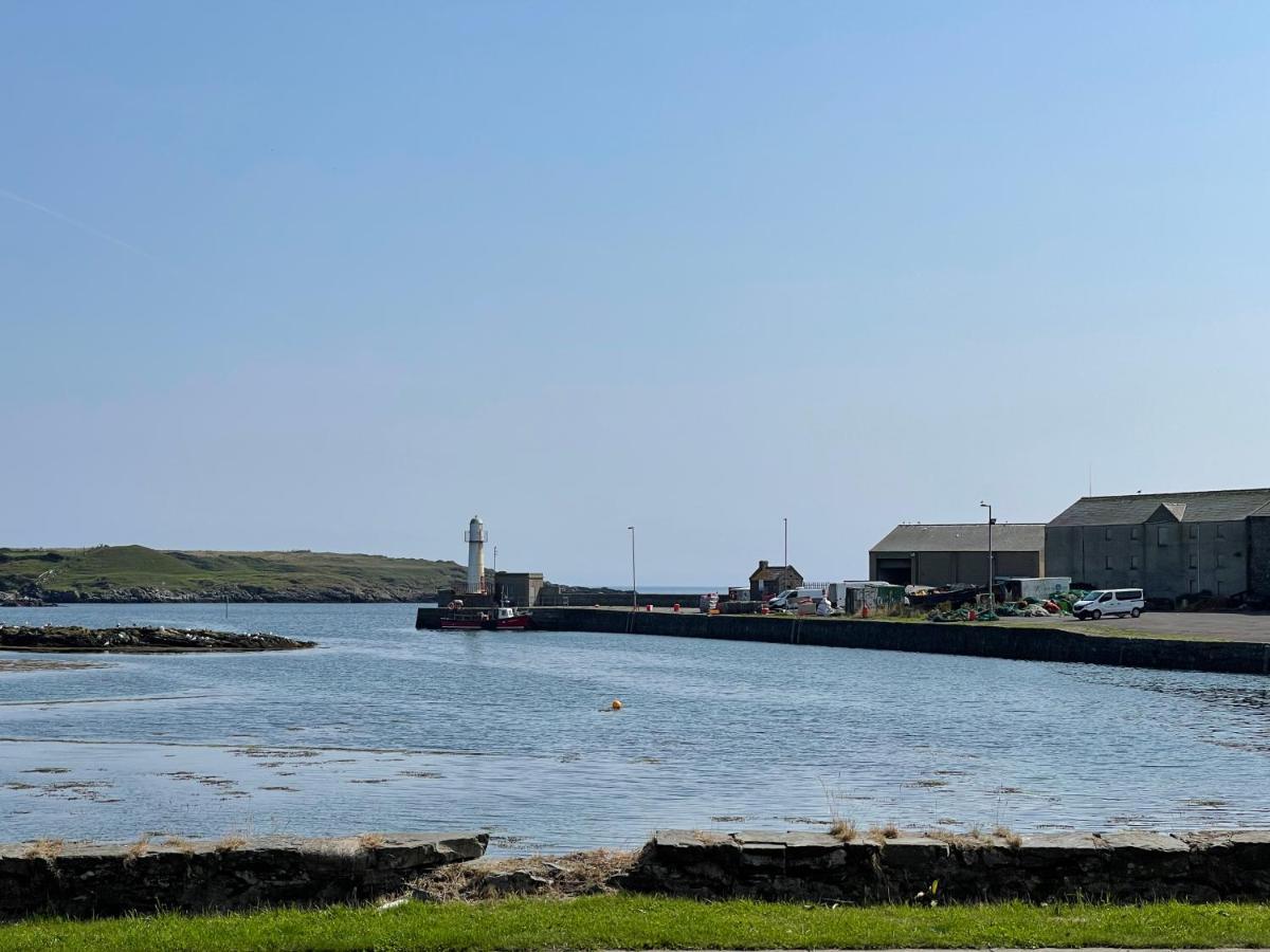 Lovely Apartment Overlooking The Harbour And Bay Ardglass Екстер'єр фото